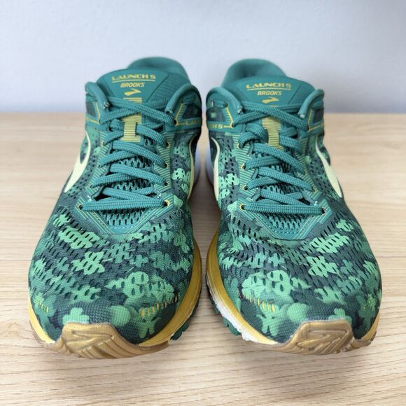 Brooks Launch 5 RUN LUCKY Men Size 10.5 D Sneakers Shamrock St Paddys Green Run main image 10